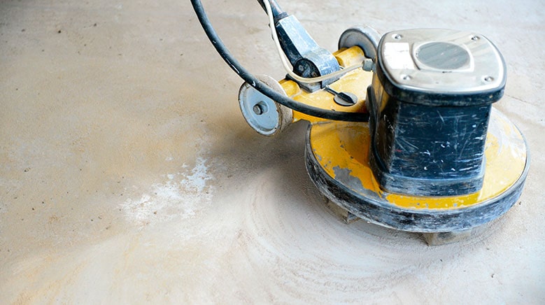 Casas con pisos de cemento pulido: estilo moderno y durabilidad